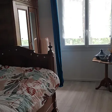 Chez Tchoupi * וילפראנש-דה-רוארג